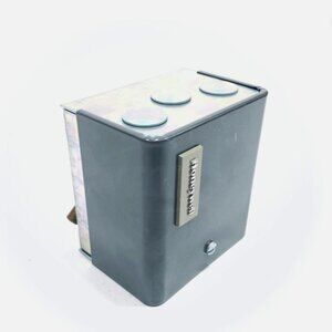 L4081B 1047 Honeywell Dual Aquastat USED WORKING / 100% TESTED